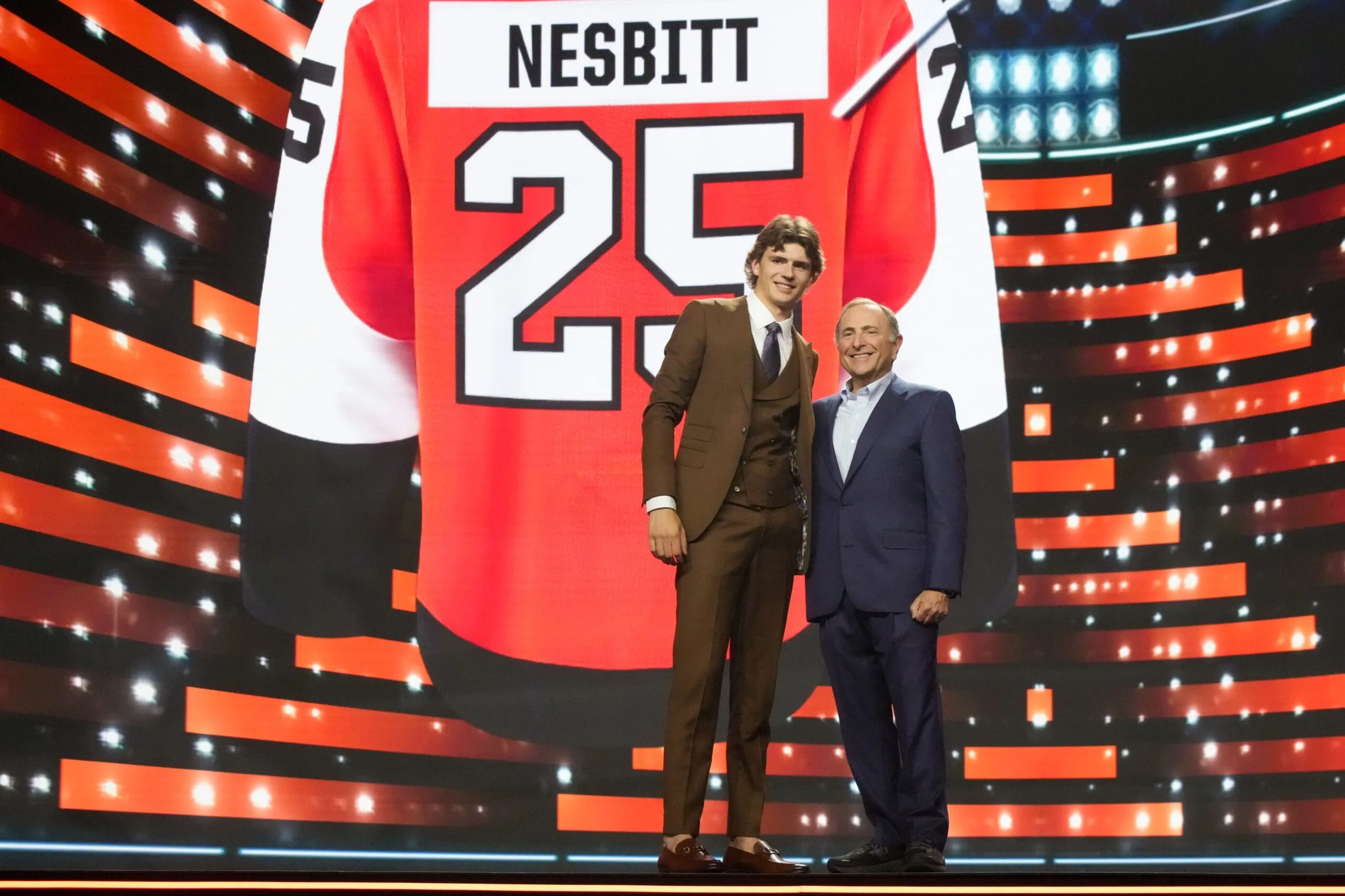 Flyers Mendapatkan Nilai Tinggi dari Para Ahli untuk Draft NHL 2025