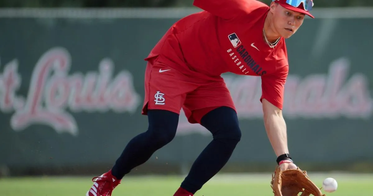 Prospek Top Cardinals JJ Wetherholt Dipromosikan ke Kelas AAA Memphis