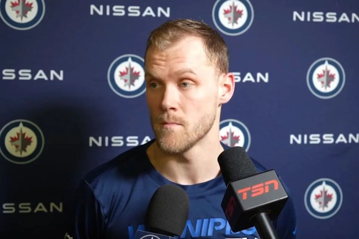 Laporan Ungkap Wawasan Keputusan Lama Nikolaj Ehlers Bergabung dengan Carolina Hurricanes