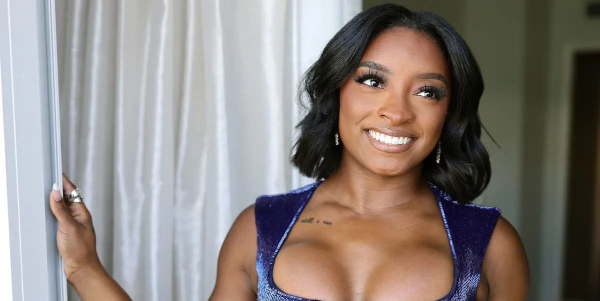 Gaun ESPYs Athleta oleh Zac Posen Simone Biles Bak Leotard Bertabur Manik-Manik